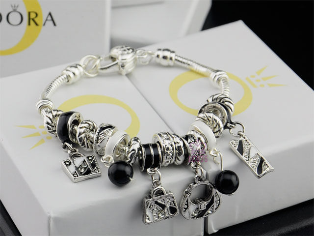 Bracciale Pandora Modello 137